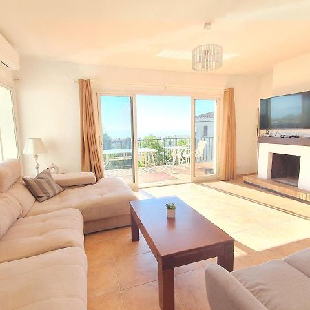 Beautiful 5 Bedroom Villa With Private Pool With Stunning Sea Views, Walking Distances To Shops Restaurants Beach Manilva Exterior photo