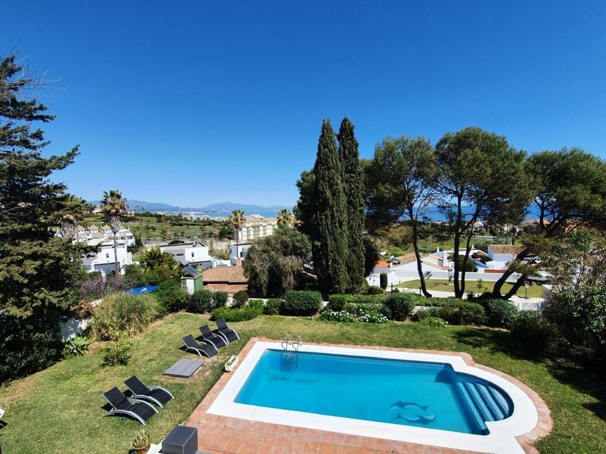 Beautiful 5 Bedroom Villa With Private Pool With Stunning Sea Views, Walking Distances To Shops Restaurants Beach Manilva Exterior photo