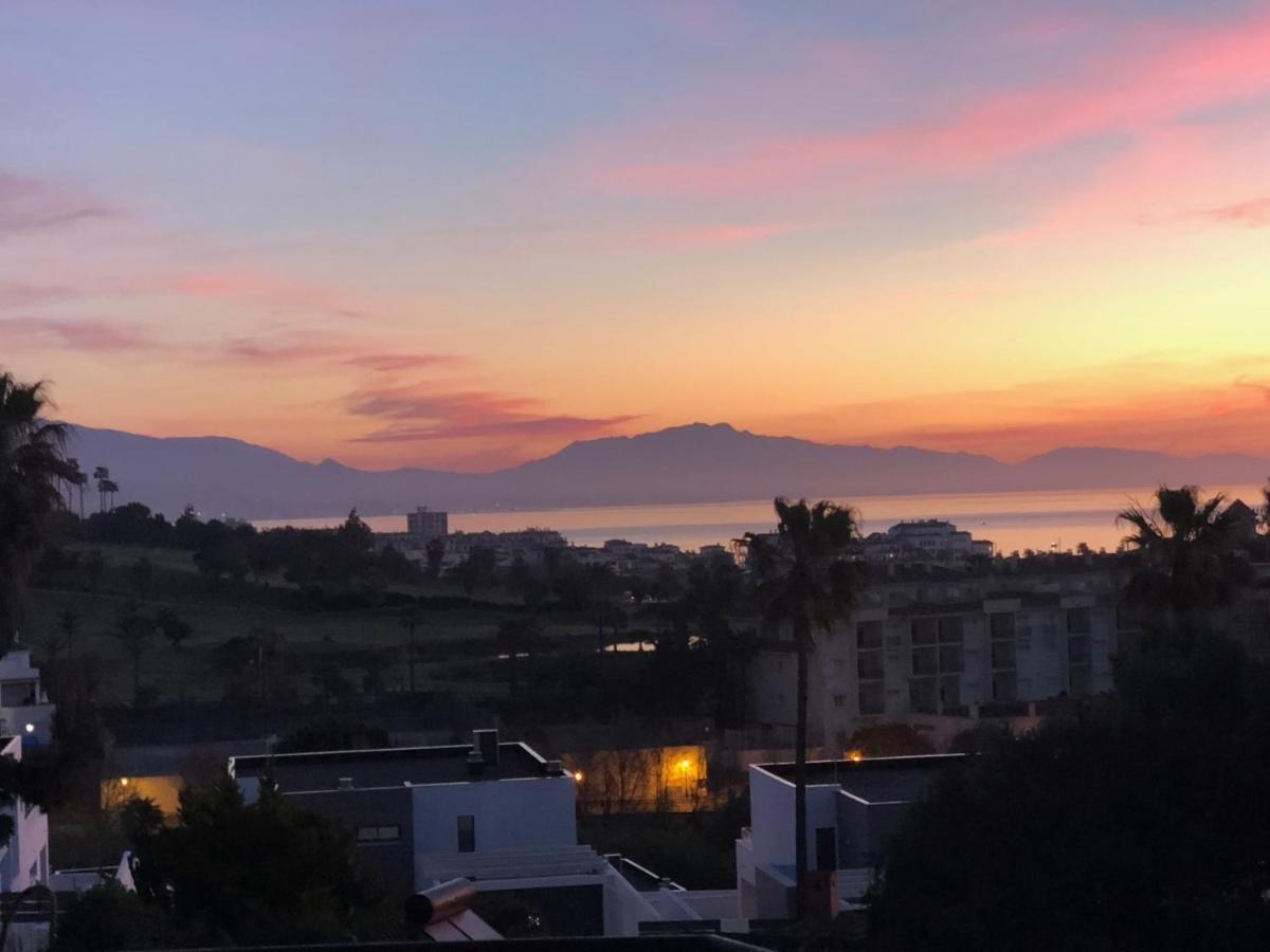 Beautiful 5 Bedroom Villa With Private Pool With Stunning Sea Views, Walking Distances To Shops Restaurants Beach Manilva Exterior photo